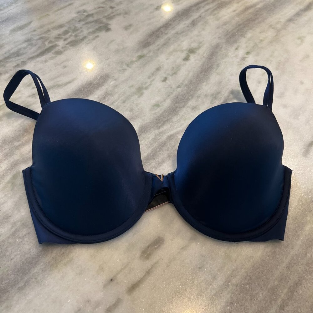 Victoria's Secret Lined Demi 32DDD Navy
